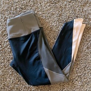 Calia cropped leggings size S